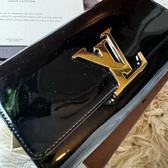 Louis Vuitton Black Patent Leather Clutch - Picture 3 of 9